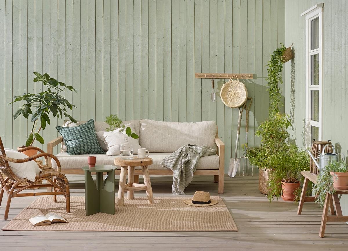 Hovedfarge Jotun 7053 Laerdal Vindufarge Jotun 1024 Tidlos Terrassefarge TREBITT Terrasse 90029 Naturlig Solvgra