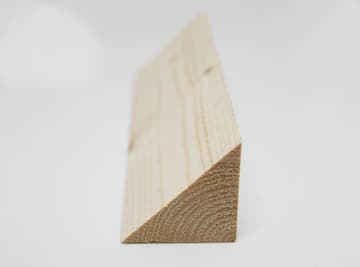 131 Trekantlekt